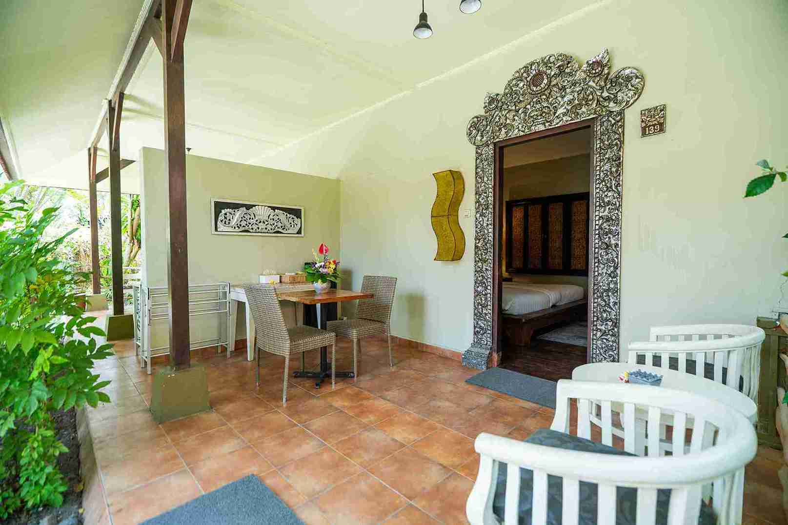 Private Bungalow Peneeda View